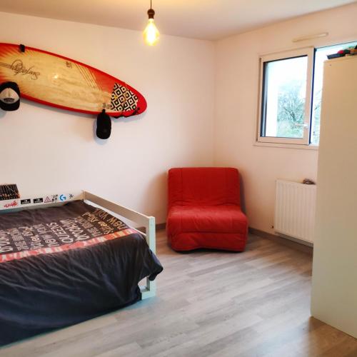 Posteľ alebo postele v izbe v ubytovaní GRANDE CHAMBRE LUMINEUSE