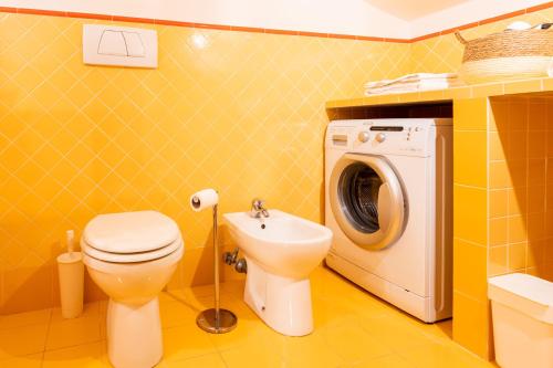 Un baño de MARCHE FULL EXPERIENCE-Apartments