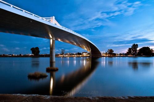 Permandangan sungai dekat dengan apartmen