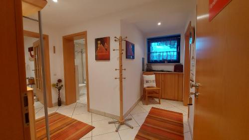 Bilik mandi di Ferienwohnung Zum Weinberg