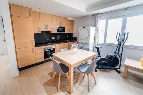 2BDR NEW BRIGHT APARTMENT IN PUERTO BANUS