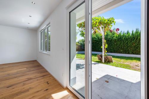 Garden Apartment – Photos 4