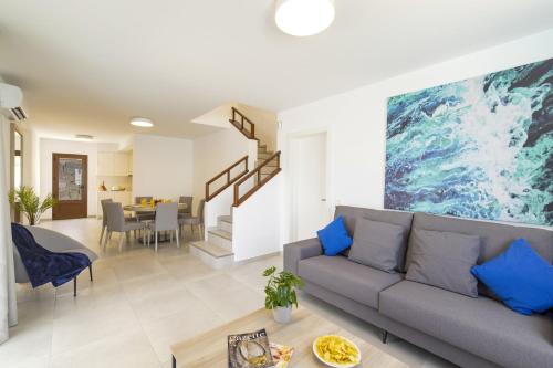 Villa Lana by Villa Plus