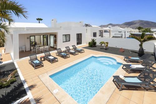 Villa Norma by Villa Plus
