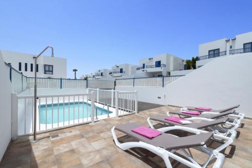 Villa Blanca by Villa Plus