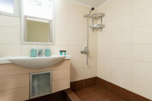 Kúpeľňa v ubytovaní Blanco Apartment by A&D Properties