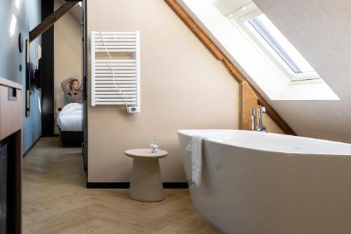 Koupelna v ubytování Ocean House Scheveningen
