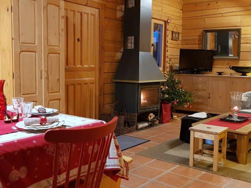 Chalet La Joue du Loup, 4 pièces, 6 personnes - FR-1-504-640