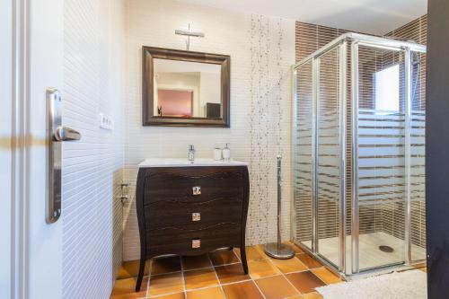 Kylpyhuone majoituspaikassa Chalet El Santiscal