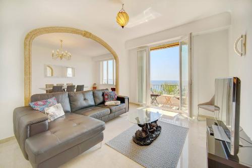 Brand New Three Bedroom Apartment with Sea views