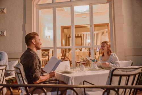 Επισκέπτες που μένουν στο Amadria Park Hotel Agava