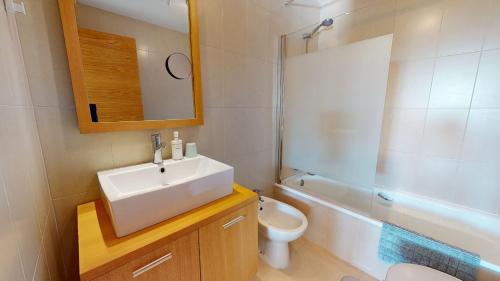 Koupelna v ubytování Casa Egeo W - A Murcia Holiday Rentals Property