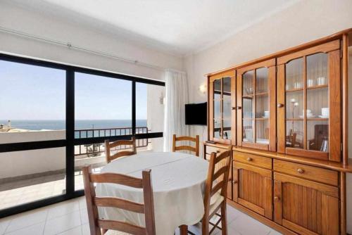 Apartamentos Torre da Rocha frente ao mar