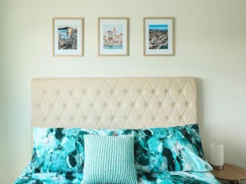 Ένα ή περισσότερα κρεβάτια σε δωμάτιο στο Little Bluebird Kuranjang 31min drive to MEL airport