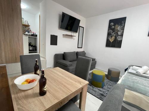 Old Town Bridge Apartment