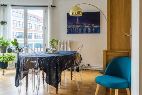 Bright 87m with 3 large bay windows – Photos 3