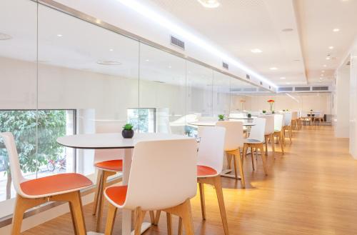Εστιατόριο ή άλλο μέρος για φαγητό στο Hotel Maciá Granada Five Senses Rooms & Suites