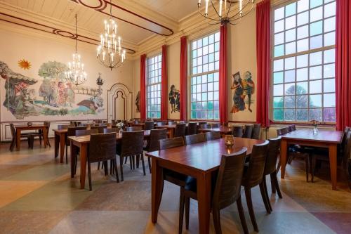 Restaurace v ubytování Stayokay Hostel Heemskerk