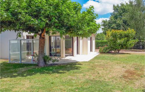 Amazing home in QUIMIAC with WiFi and 3 Bedrooms