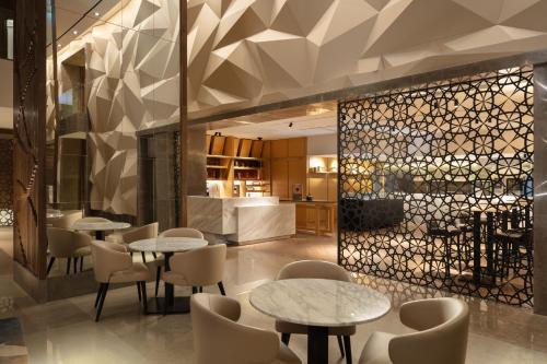 Ein Restaurant oder anderes Speiselokal in der Unterkunft JW Marriott Hotel Lima 