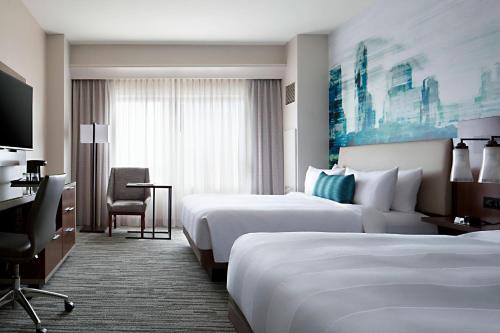 Indianapolis Marriott Downtown Image