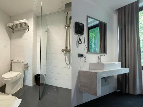 Ένα μπάνιο στο Perfect location in Chiang Mai 步行到塔佩門500米的泰式藝術民宿