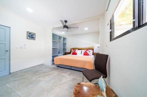 Ένα ή περισσότερα κρεβάτια σε δωμάτιο στο Casa Daniel: A Secluded and Private Retreat