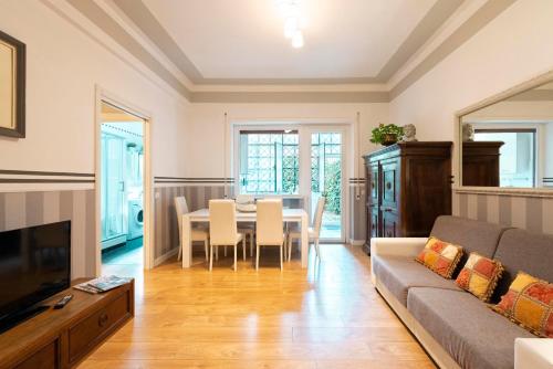 Vatican House Apartment