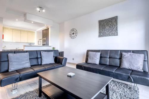 One Bedroom Apartment in Albur Village 1H