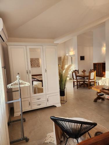 Apartments Mary Rustic Studio