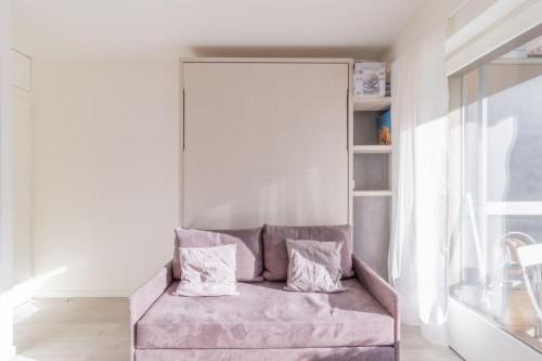 Photo de la galerie de l'établissement ZenBNB / Sweet Apartment / Studio / Proche Genève, à Annemasse
