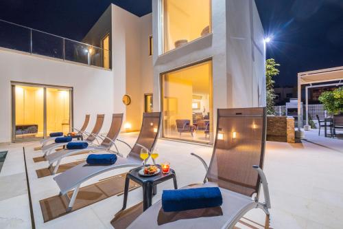 Villa Laura - Piscina aquecível e BBQ, perto da marina - Albufeira