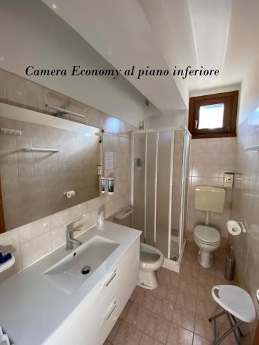 Hotel Sciatori 3 Stelle Superiorにあるバスルーム