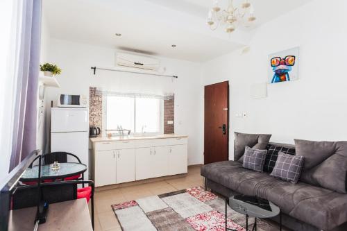 Gambar di galeri bagi Sweet Home On The Beach di Tel Aviv