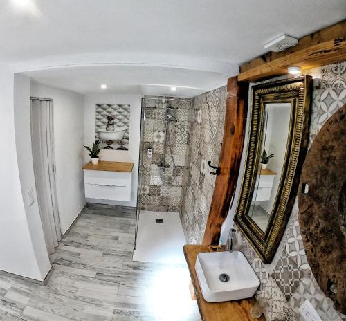 Ένα μπάνιο στο FINCA BEROLO 1