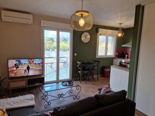 Studio Climatisé Parking Gratuit