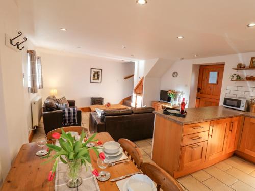 Hayloft Cottage – Photos 4