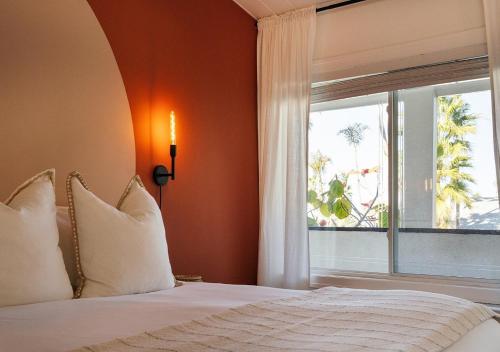 Cama o camas de una habitación en Laguna Beach Lodge