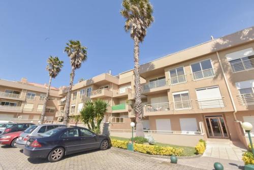 Rocha’s Apartment REMODELADO! Na praia com terraço