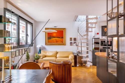 Photo de la galerie de l'établissement Veeve - Stair Whirl to Heaven, à Paris