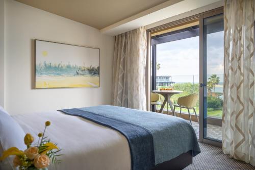 Katil atau katil-katil dalam bilik di Dan Accadia Herzliya Hotel