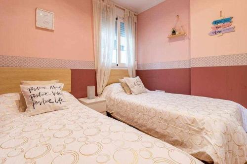 Apartamento 3 en Estadio del Sevilla, 8 plazas y m