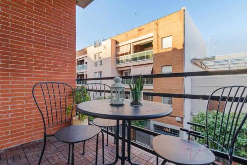 Apartamento 2 en Estadio Sevilla, 6 plazas y metro