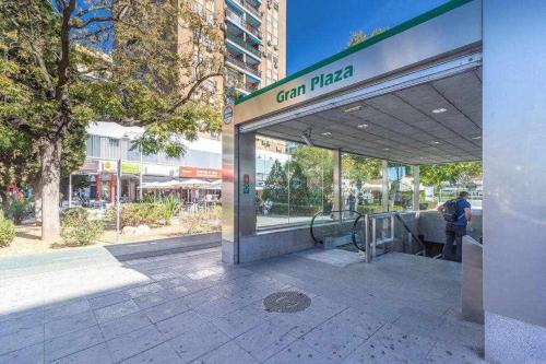 Apartamento 3 en Estadio del Sevilla, 8 plazas y m