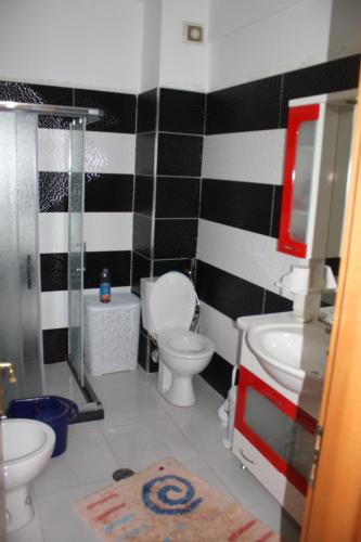 Saranda Apartment B - Image 6