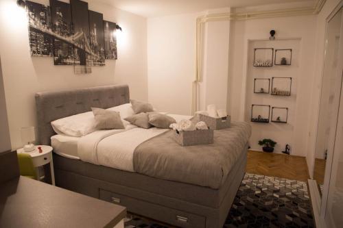 Postel nebo postele na pokoji v ubytování Studio Apartman SubUrban