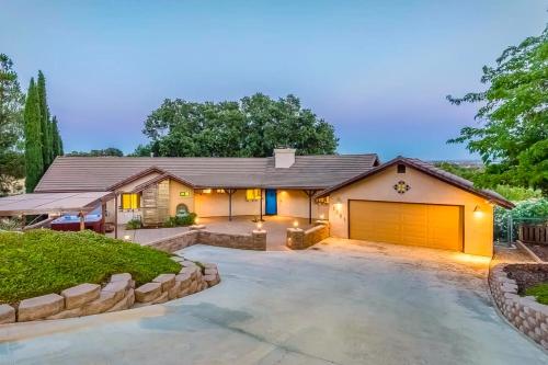 Burro Verde Oasis