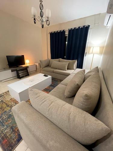 شقة فندقية للايجار بمدينتى بمنطقه راقيه Hotel apartment for rent in Madinaty