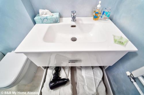Bagno di Bed & Breakfast My Home - Alassio