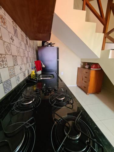 Dapur atau dapur kecil di Chalé Kalmaria